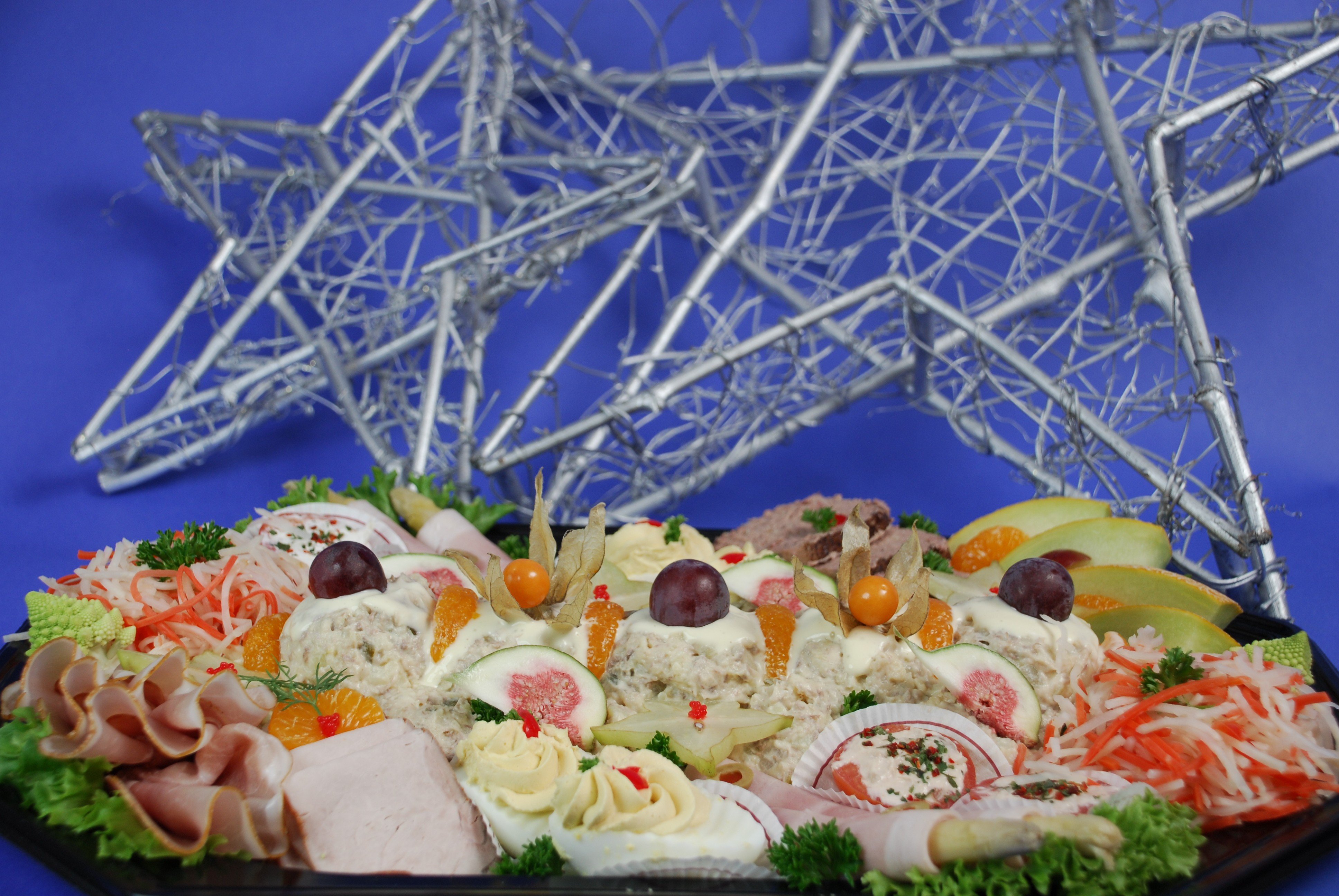 (A) Luxe Hors d`oeuvre Vaessen Party Service